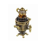 Samovar with opening lid