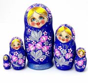 5FM257 Nesting Doll  w/Berry