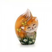 Cat in daisies