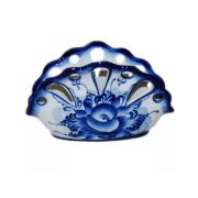 Lace napkin holder